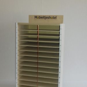 Outlet Mobieltjeshotel voor 30 mobieltjes.